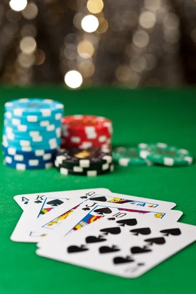 zoro77 Lightning Baccarat bet confirmation screen showing payout calculations and hand results